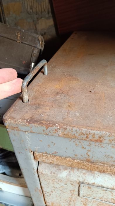 Ящик металлический выдвижной