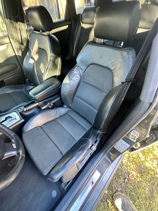 Продам Ауді а4 2.0