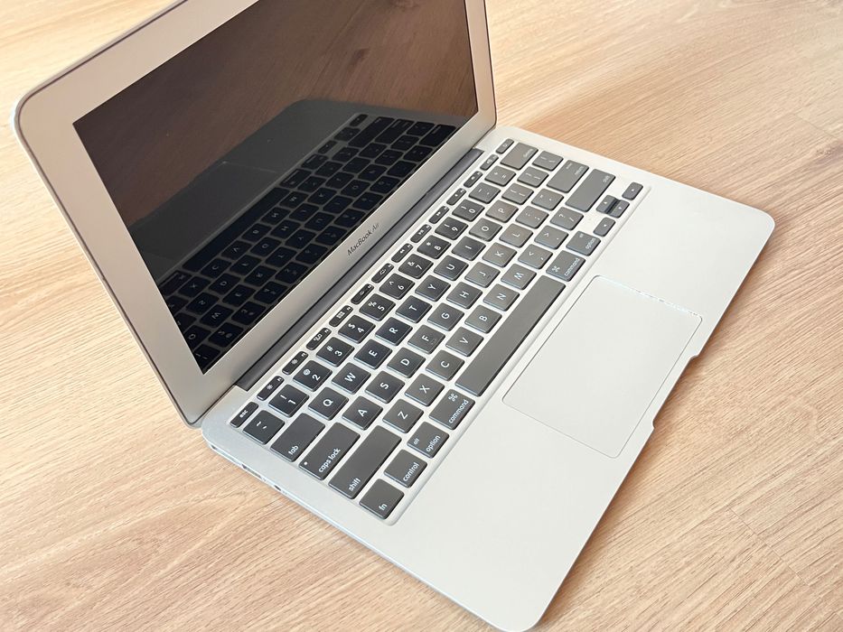 macbook air 11 2015 - Ноутбуки та аксесуари - OLX.ua