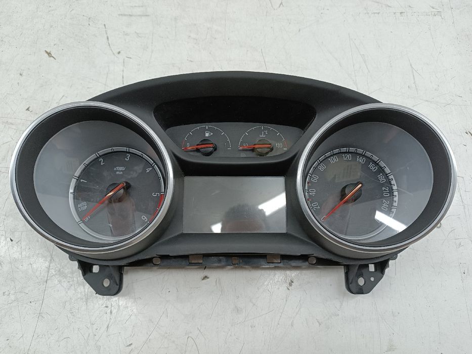 Quadrante - OPEL Astra K (B16) | 15 -