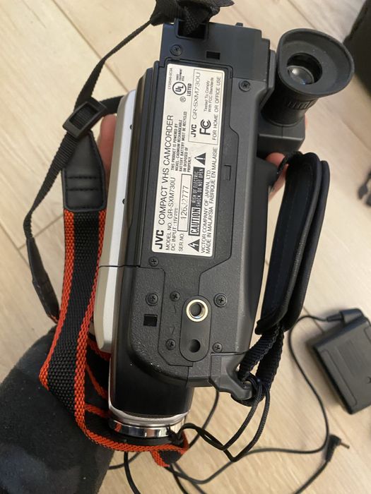 Вінтажка відеокамера JVC GR-SMX730U в ідеальному стані повний комплект
