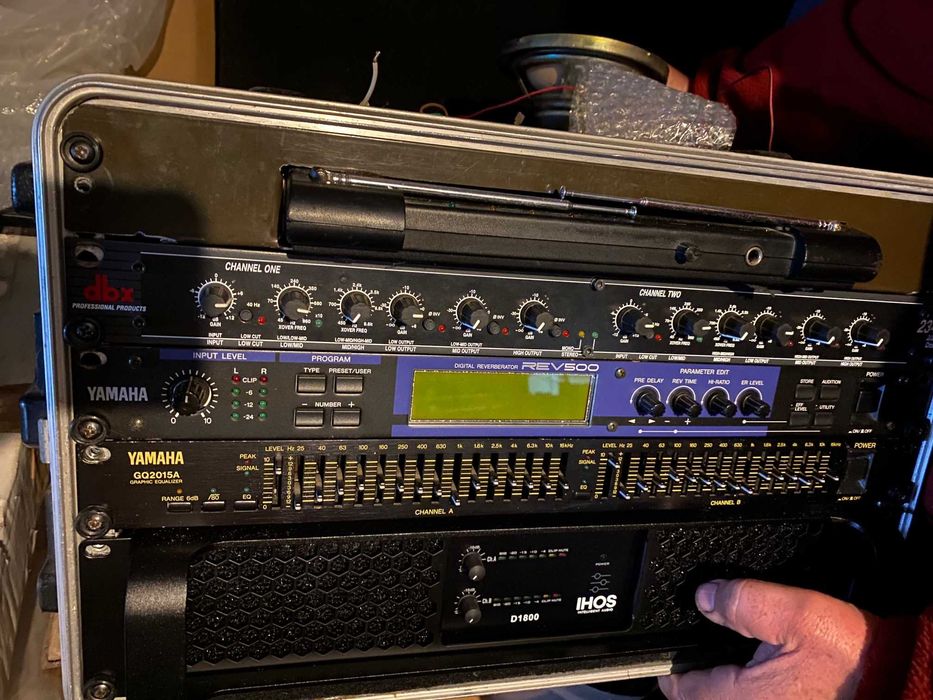 microfone sem fio jts como novo e crossover dbx