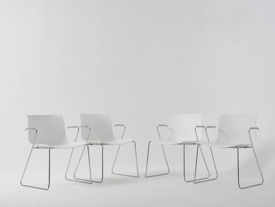 Cadeiras  4x da Arper modelo catifa