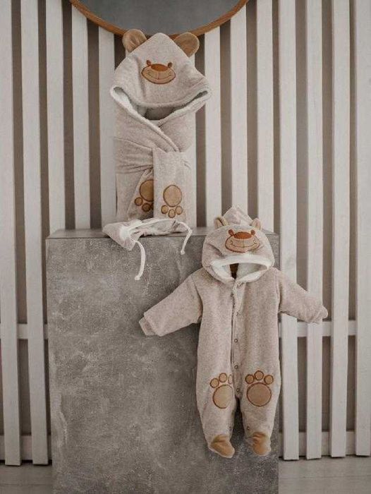 Комбінезон дитячий утепленний з шапочкою