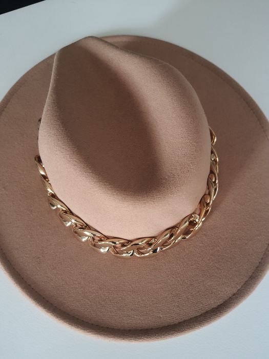 Kapelusz beżowy rozmiar 57