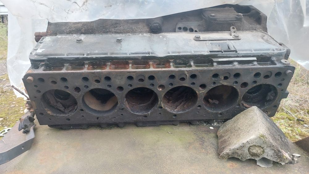 Блок мотора двигуна Mercedes OM366 6.0 пенек: 400 $ - Блоки керування ...