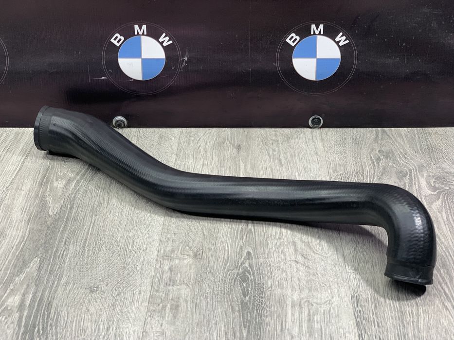 Патрубок інтеркулера Bmw E46 2.0d M47