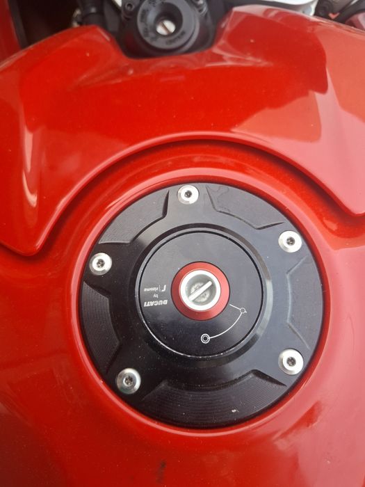 Ducati panigale V4S 2020
