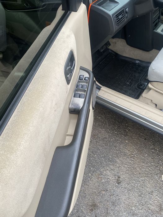 NISSAN X-TRAIL 2002р. 2.0АТ (140 кс.) 4WD газ-бензин автомат