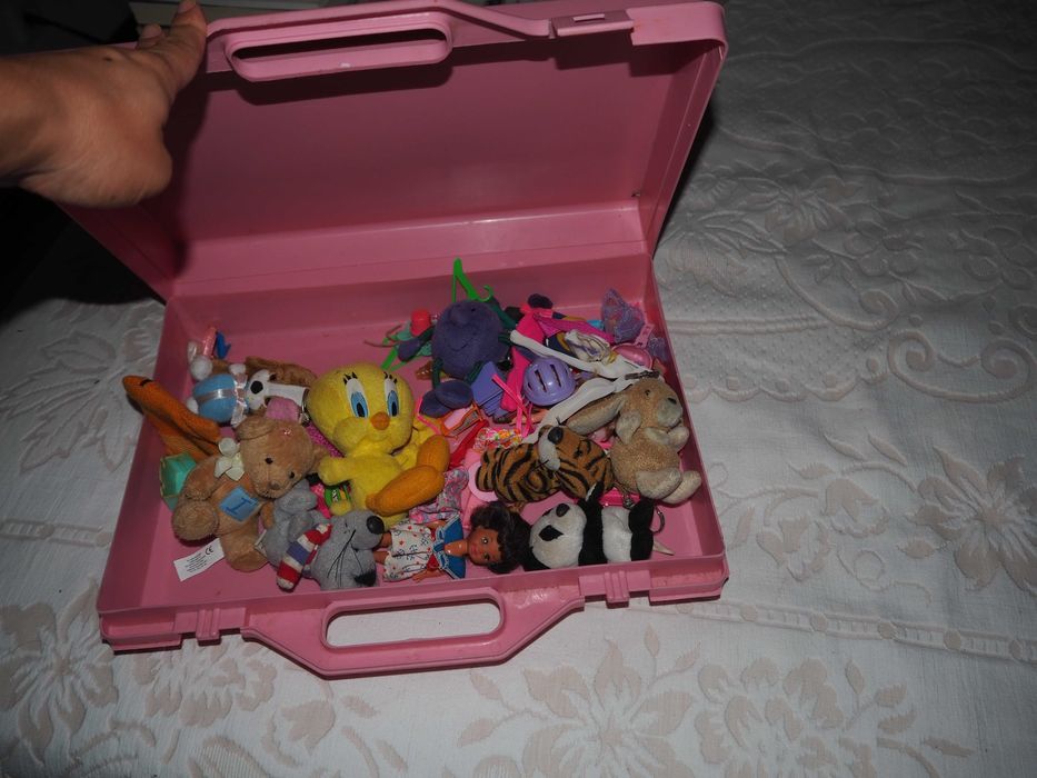Mala cor-de-rosa para brinquedos e outros