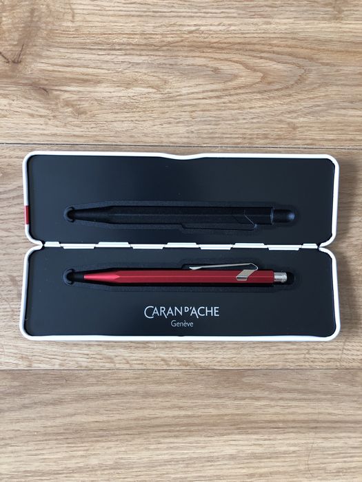 Caneta Carand’ache