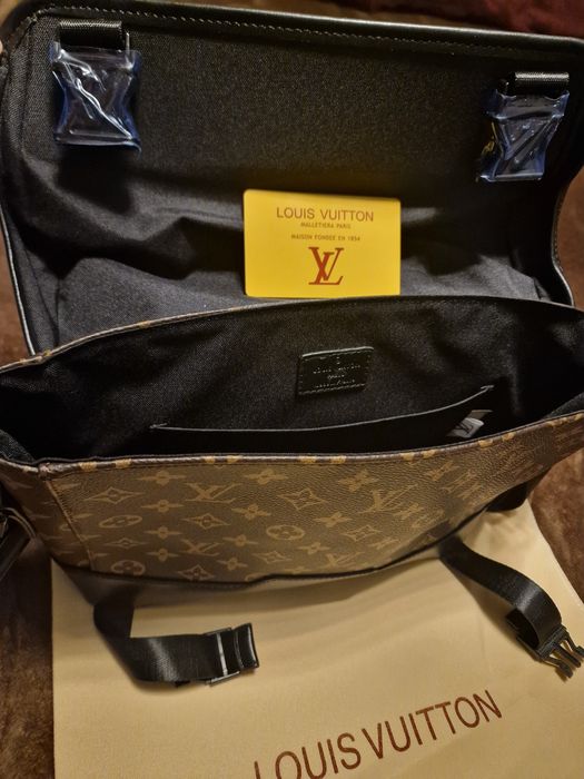 Mala LV Macassar
