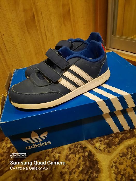 Продам кроссовки адидас (оригинал)34р