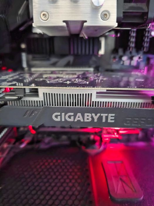 Komputer gamingowy Optimus E-Sport GB360T-CR12