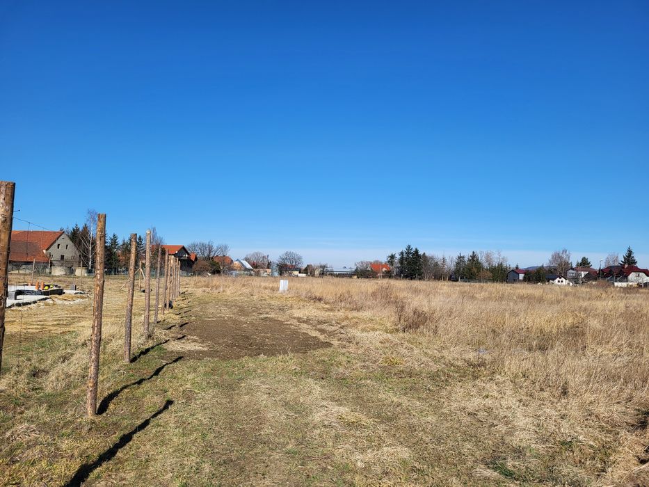 Sprzedam działkę budowlaną Dzierżoniów/Nowizna