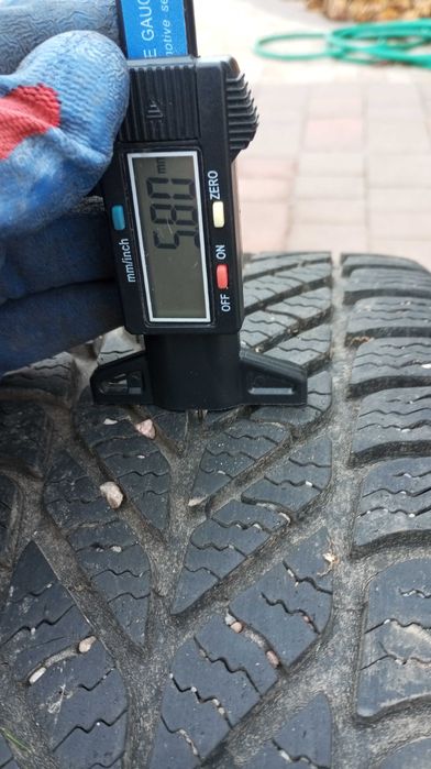 Opony zimowe 195/65/17---Dębica Frigo 4-sztuki