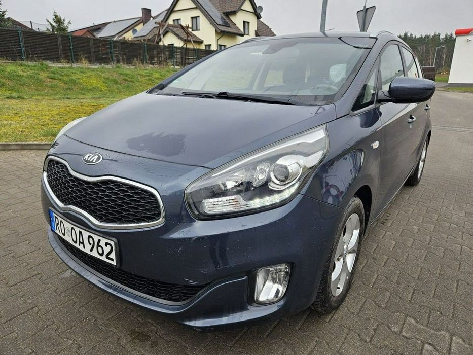 Kia Carens