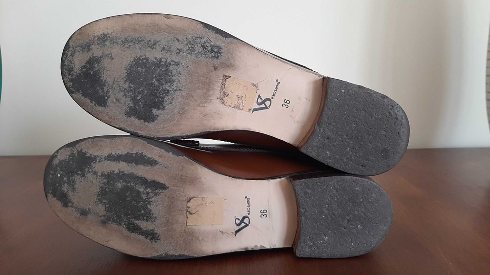 MUITO BONS Mocassins nacionais pele cor mel 35/36 Vasco Santos