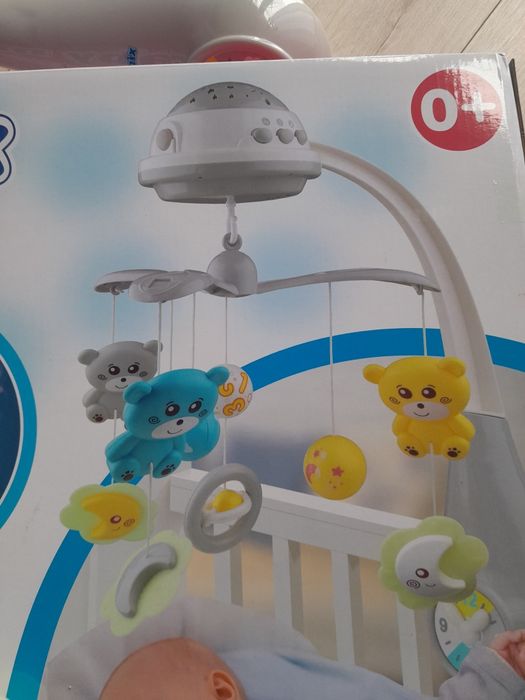 Karuzela karuzelka do łóżeczka z projektorem Baby Mix