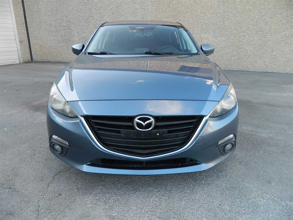 Mazda 3 i Touring      2016