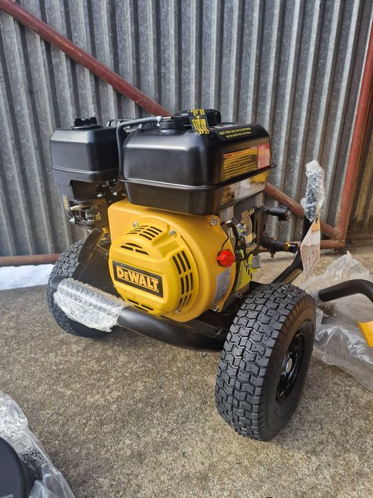 Kercher DeWalt spalinowy 3500 psi
