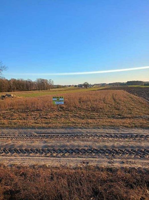 Sprzedam działkę budowlaną 1200 m² - Widok 2