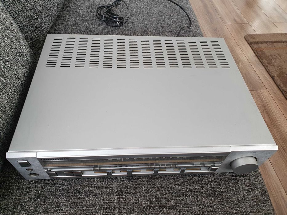 Stary zabytkowy amplituner Grundig R7150 vintage