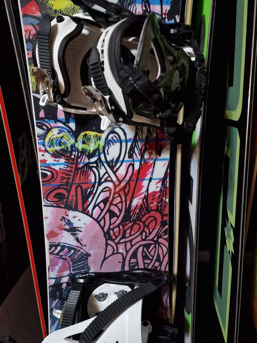 Komplet deska snowboardowa Trans Style 135 cm z wiązaniami