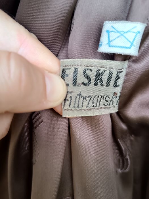 Damskie futro z nutrii