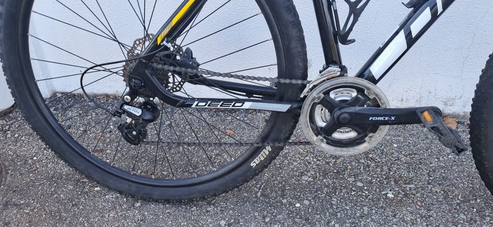 Btt 29 L travoes hidraulicos