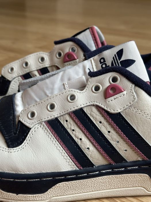 Кросівки adidas rivalry low чоловічі