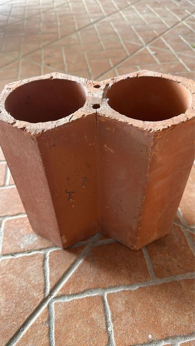 Garrafeira tijolo