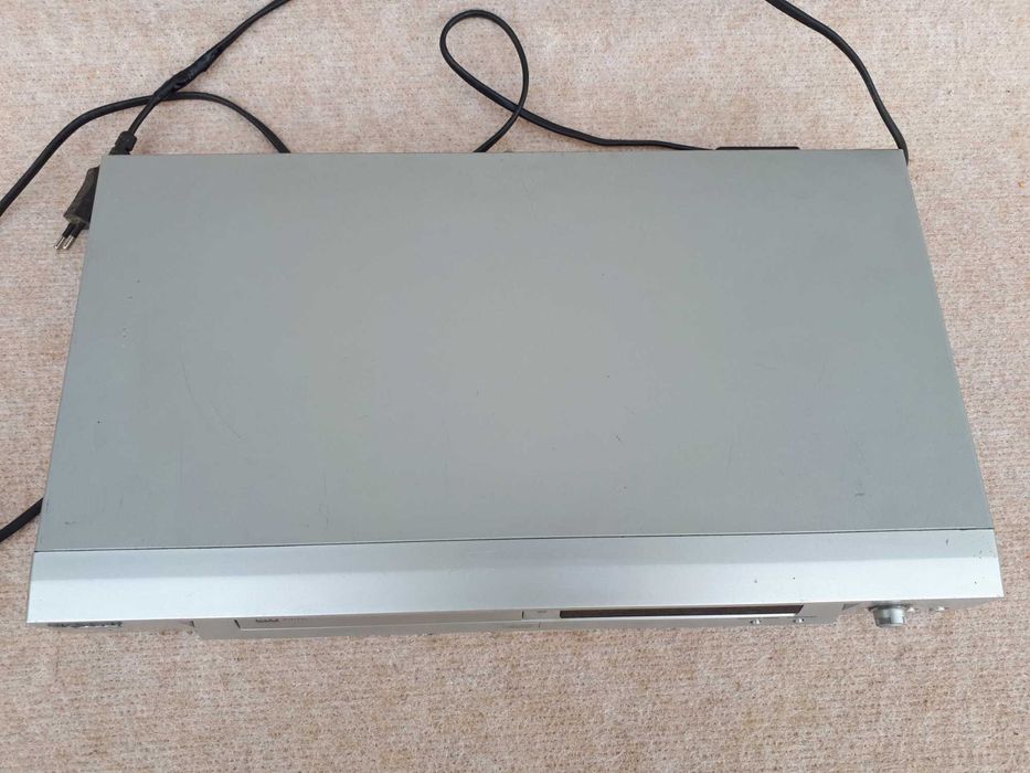 Odtwarzacz CD/DVD Sony DVP-NS305