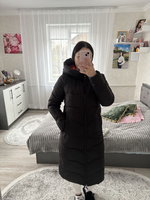 Жіноча зимова довга куртка