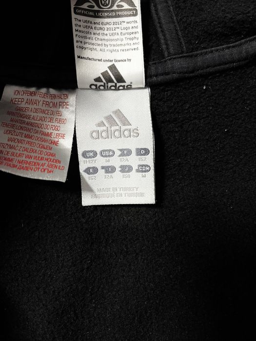 __Котфа adidas__