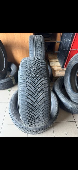 Продам 2 шини 205 55 16 в дуже гарному стані рік 2018 Continentall