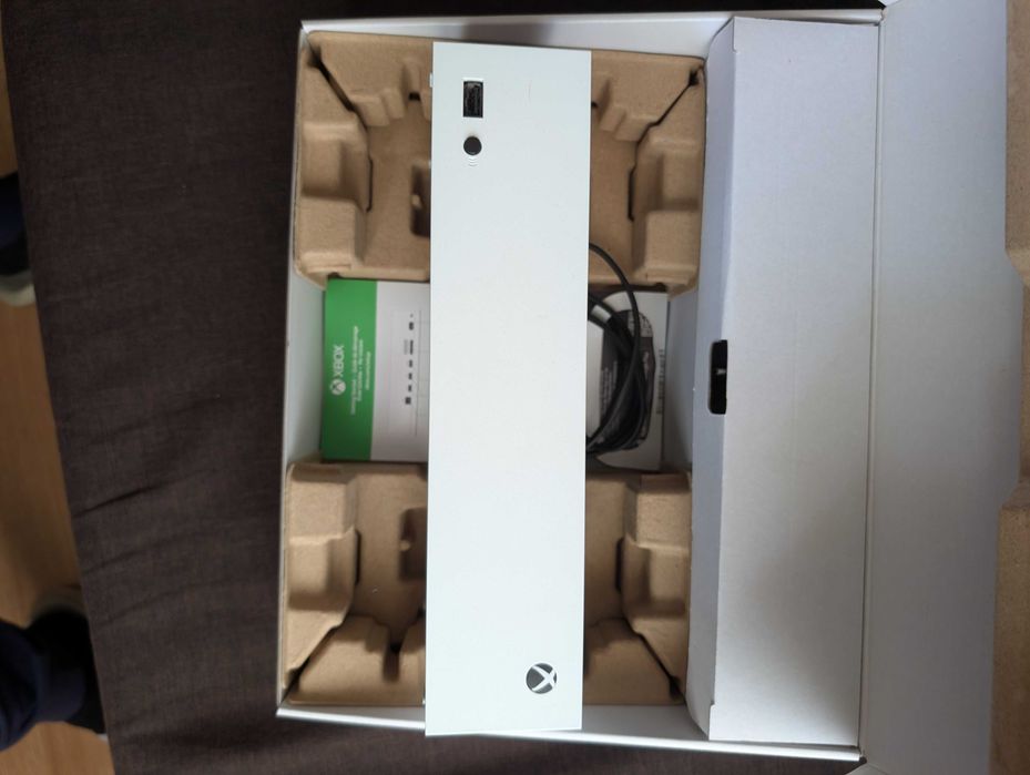 Xbox series S 512gb 2 comandos