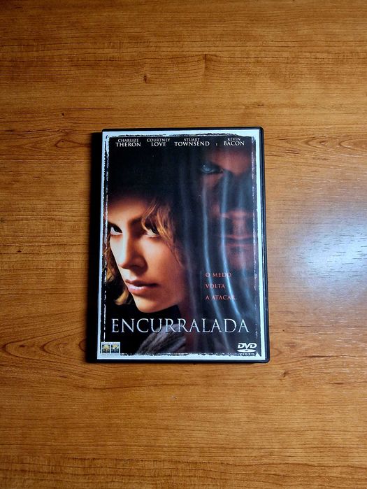 ENCURRALADA (Charlize Theron/Courtney Love/Kevin Bacon/Stuart Townsend