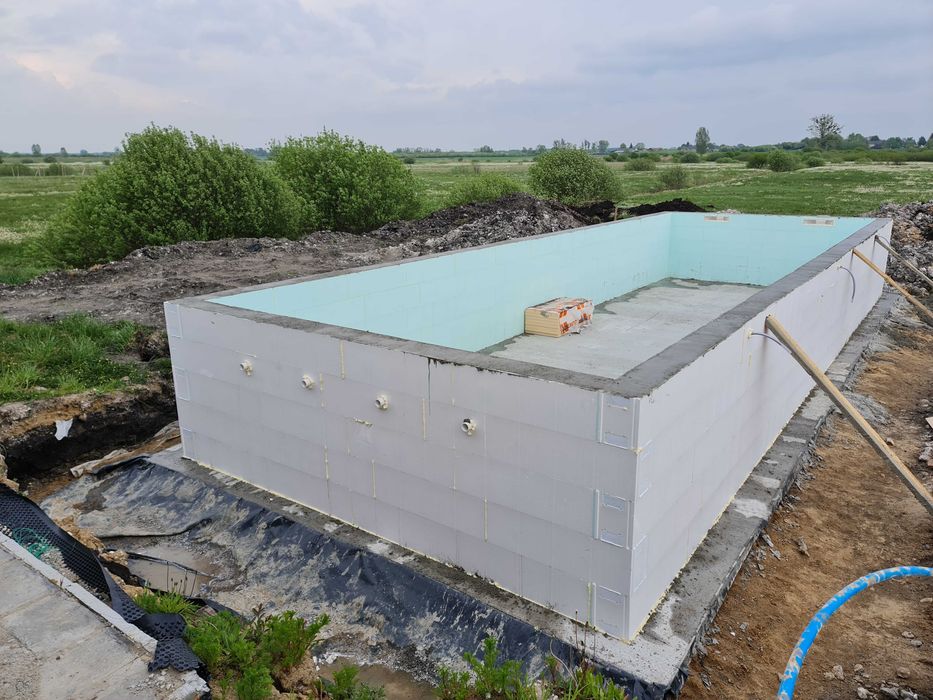 Bloczki styropianowe na basen wzmocnione basenowe 10x4x1,5m