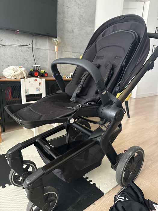 Joolz hub + wózek spacerowy czarny