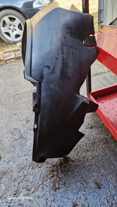 Nadkole Przednie Przód Parwe Audi 80 B4