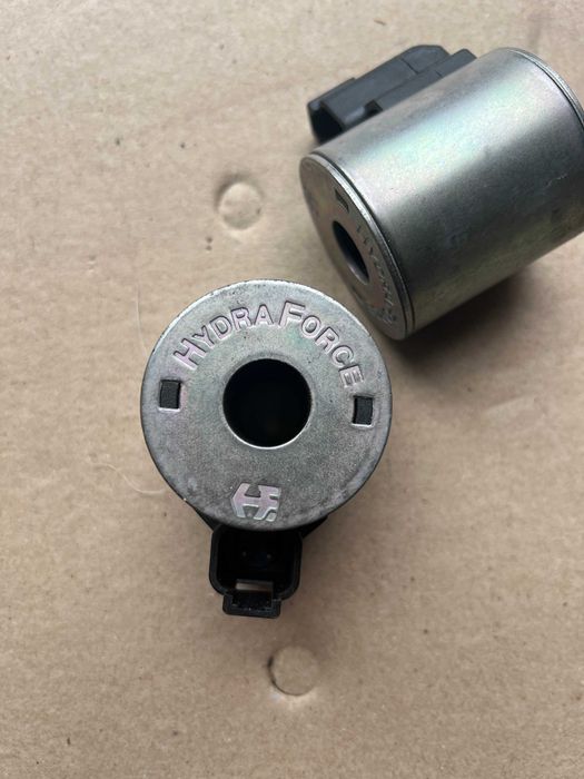 Клапан электромагнитный HydraForce 4304112 (соленоид)