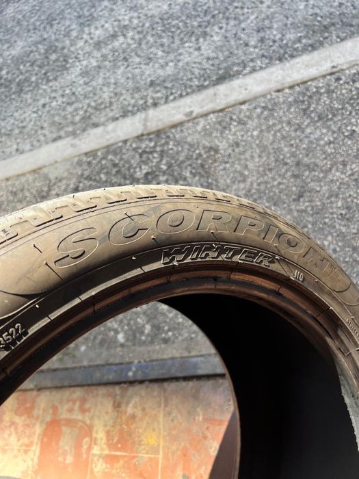 295/40/20 Pirelli Scorpion 4 pneus