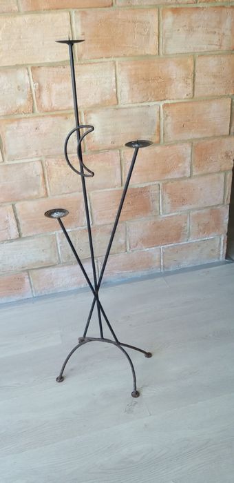 Suporte de velas em ferro forjado