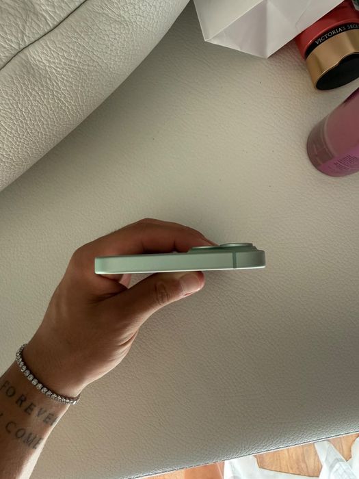 iphone 15 plus verde