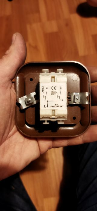 Wyłącznik światła świecznikowe ABEX