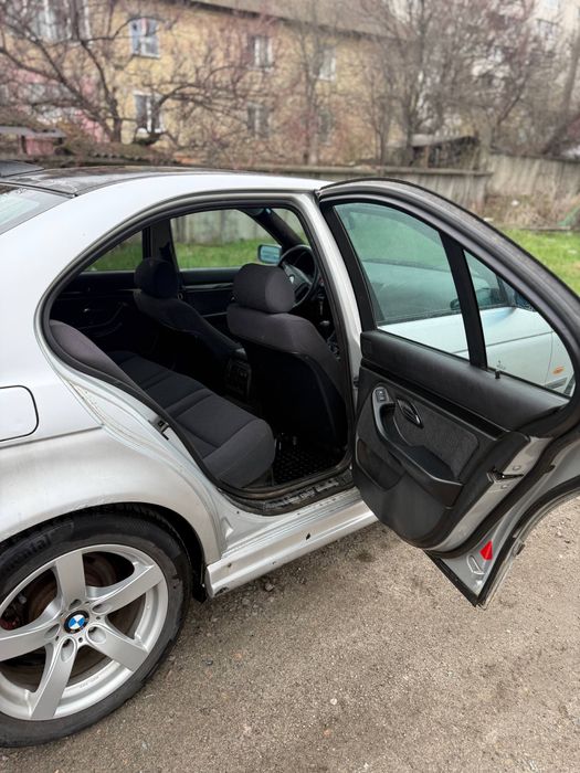 Продам бмв Е39 2.0 бензин