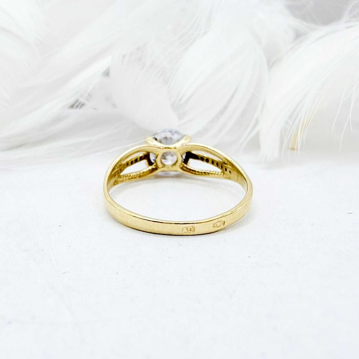 Złoty pierścionek Próba 585 (14K) Rozmiar: 17