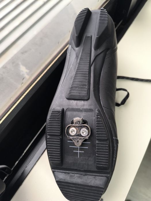 Sapatilhas de cycling ou rpm, com apoios Shimano 43