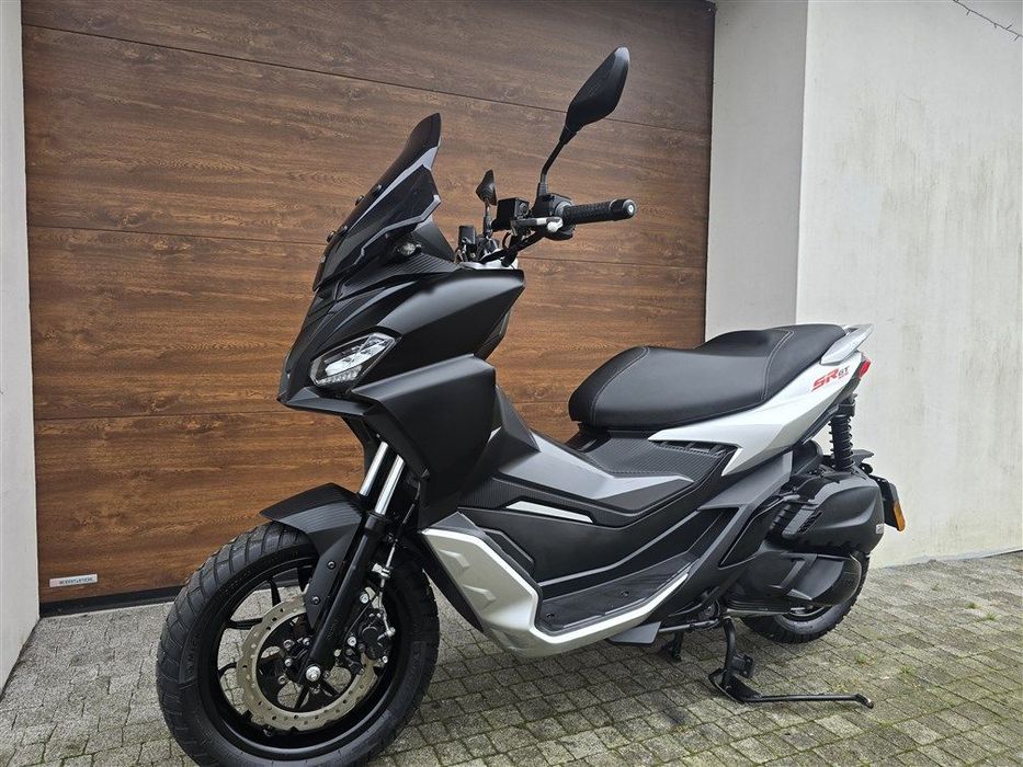 Aprilia SR 125 GT mały przebieg
